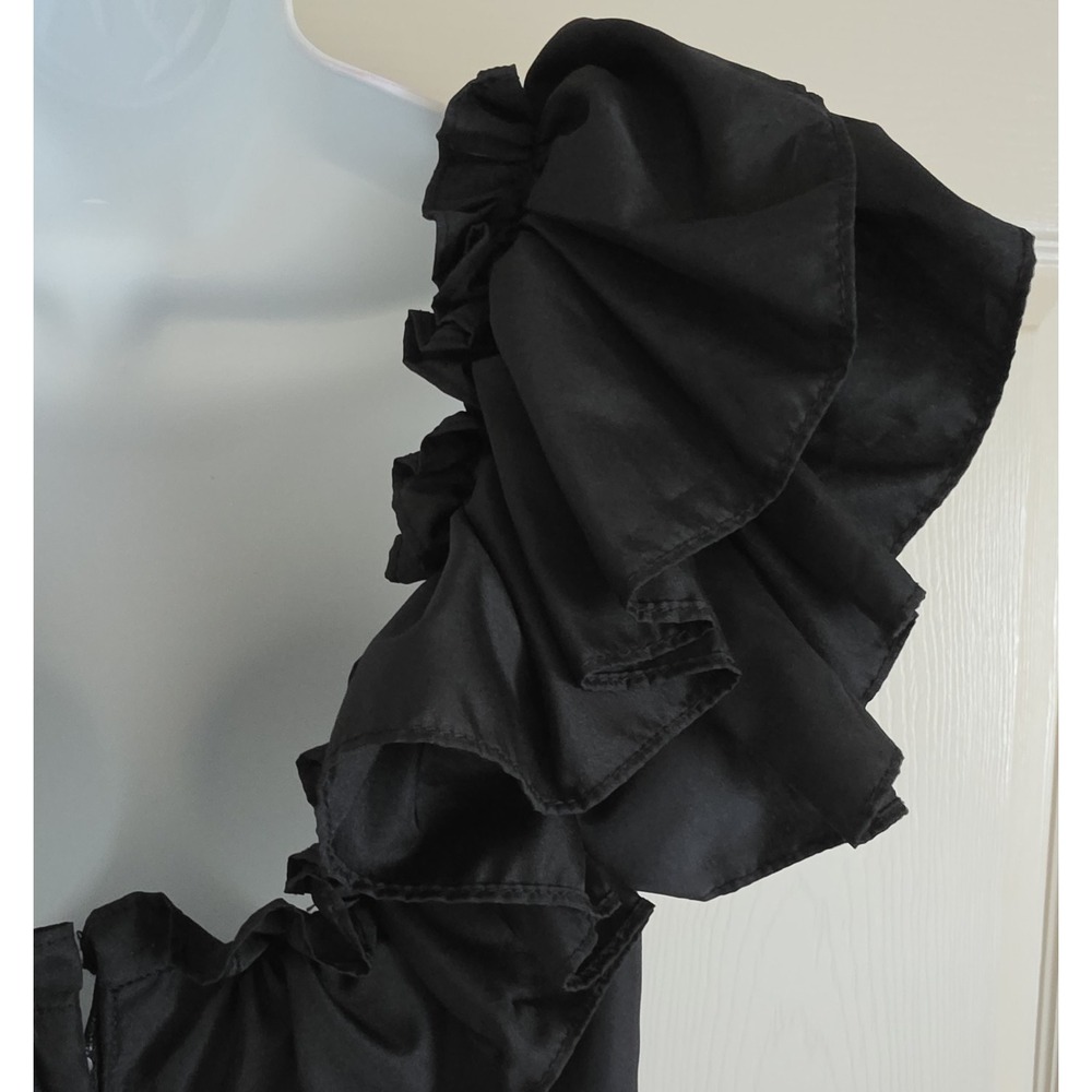 Vintage Black Ruffle Party Dress Made in USA – Size 7/8 – Classic 80s Silhouette - Picture 14 of 16
